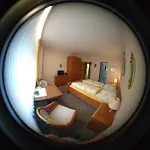 Frühstückspension Garni Lerche 3*