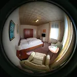 Frühstückspension Garni Lerche 3*